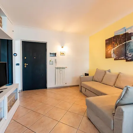 Guesthost - Cozy Flat 700mt From The Sea With Parking フランカヴィッラ・アル・マーレ