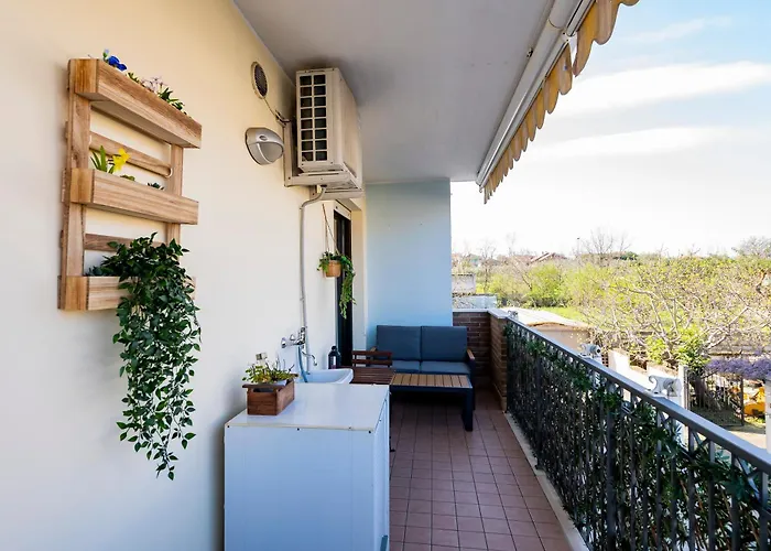 Appartement Guesthost - Cozy Flat 700mt From The Sea With Parking